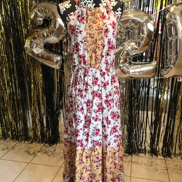 Maurices Nwt Colorblock Floral Tiered 